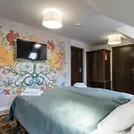 Ester Hotel