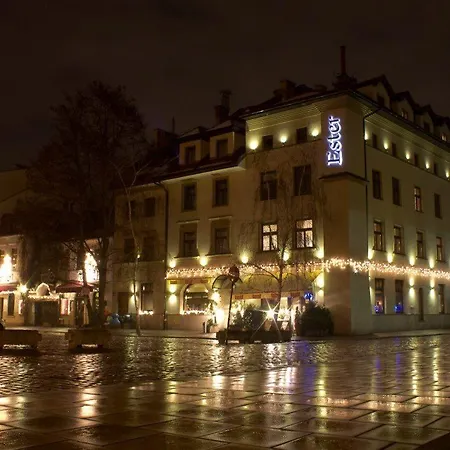 Ester Hotel 4*