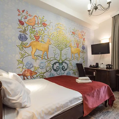 Otel Ester 4*
