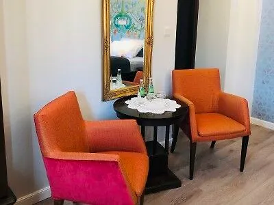 Hotel Ester 4*